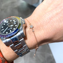 Carica l&#39;immagine nel visualizzatore di Gallery, BRACCIALE STELLE CON ZIRCONI IN ORO ROSA

