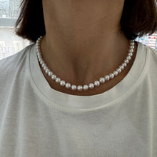 Carica l&#39;immagine nel visualizzatore di Gallery, COLLANA PERLE DI FIUME
