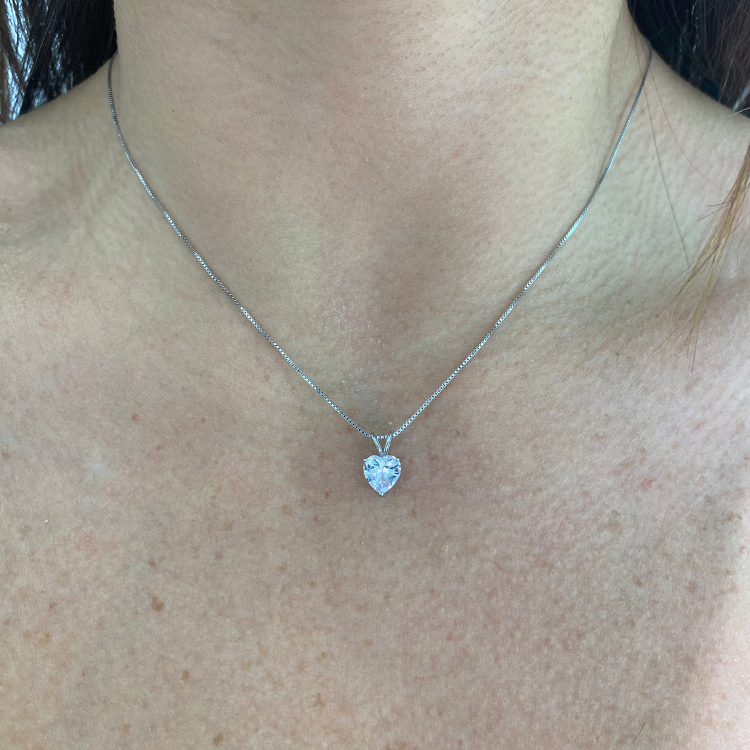 COLLANA PUNTO LUCE A CUORE