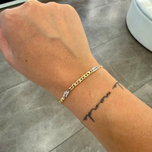 Carica l'immagine nel visualizzatore di Gallery, BRACCIALE TRAVERSINO ORO GIALLO E BIANCO
