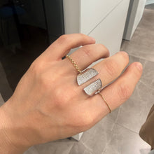 Carica l'immagine nel visualizzatore di Gallery, ANELLO WOW
