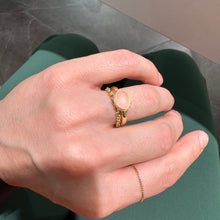 Carica l'immagine nel visualizzatore di Gallery, ANELLO QUARZO ROSA
