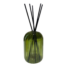 Carica l'immagine nel visualizzatore di Gallery, PROFUMATORE BOTTLE GREEN
