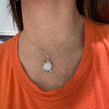 Carica l'immagine nel visualizzatore di Gallery, COLLANA SOLE
