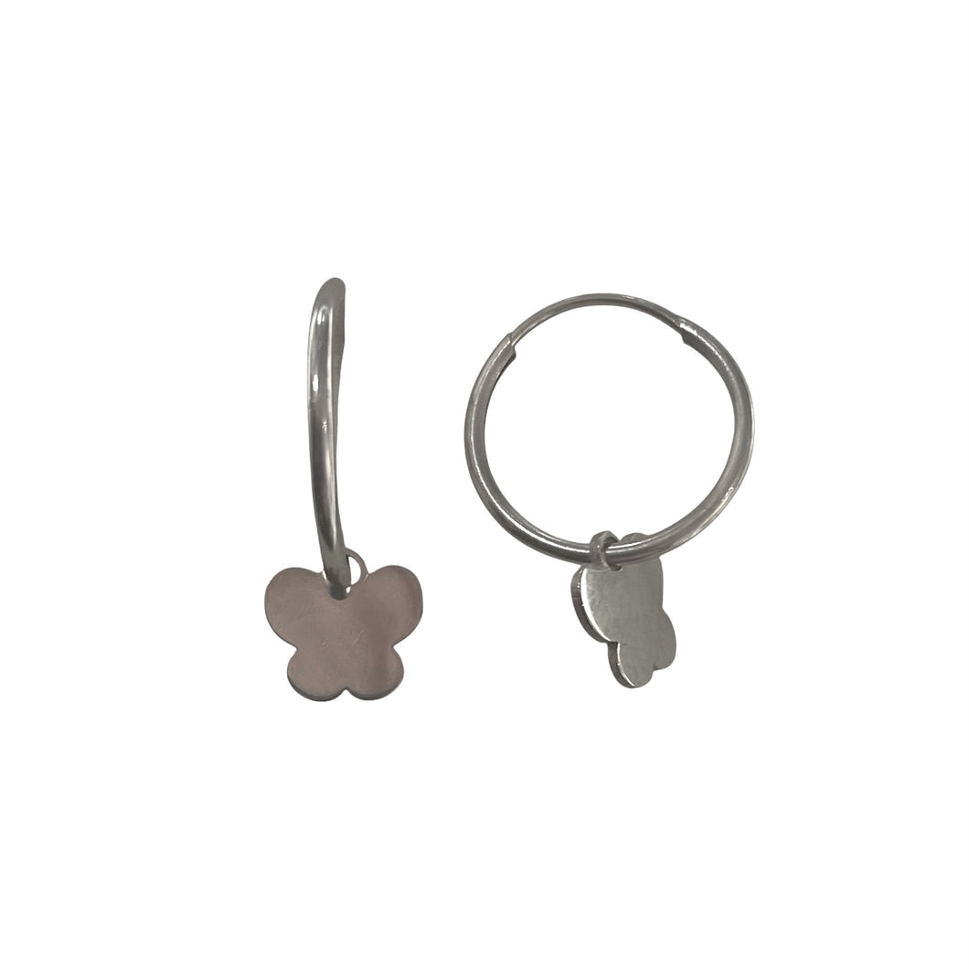 ORECCHINI A CERCHIO CON CHARM FARFALLE