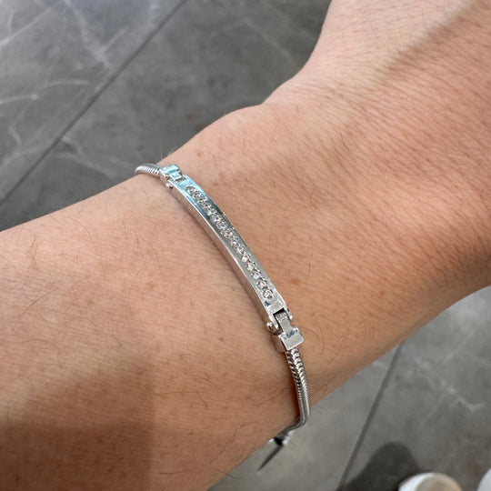 BRACCIALE IN ARGENTO CON PIASTRINA CON ZIRCONI