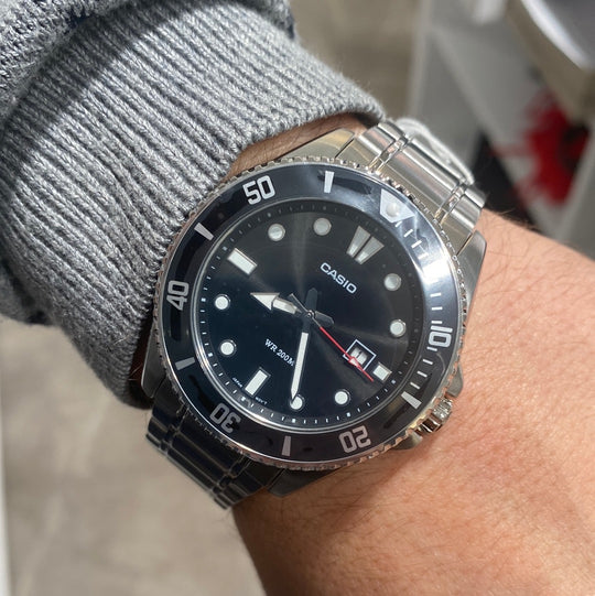 CASIO COLLECTION MDV-107D-1A1V