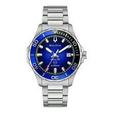 Carica l'immagine nel visualizzatore di Gallery, BULOVA AUTOMATIC
