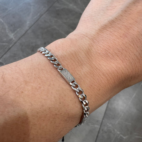 BRACCIALE IN ARGENTO A CATENA CON ZIRCONI