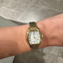 Carica l&#39;immagine nel visualizzatore di Gallery, OROLOGIO AX251*OO
