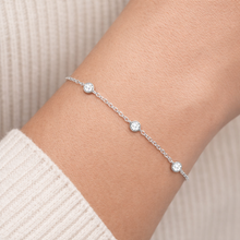 Carica l'immagine nel visualizzatore di Gallery, BRACCIALE PUNTI LUCE IN ORO BIANCO MINI
