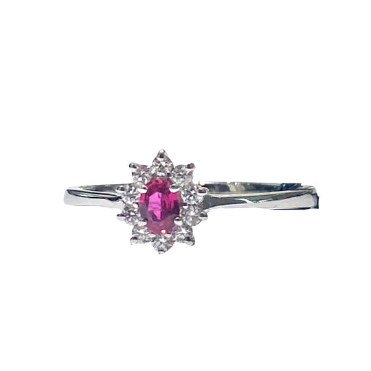 ANELLO RUBINO OVALE E DIAMANTI