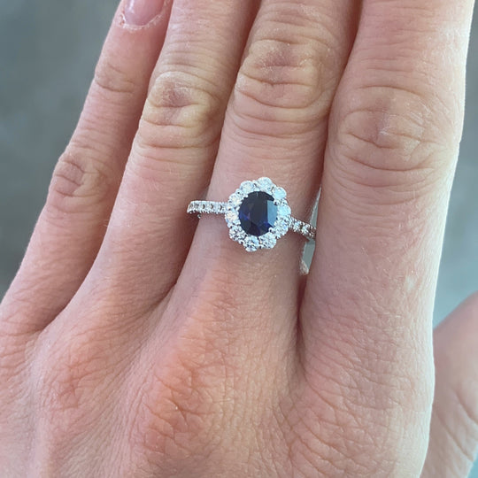 ANELLO ZAFFIRO E DIAMANTI