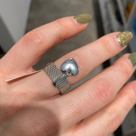 ANELLO IN MAGLIA CON CHARM CUORE