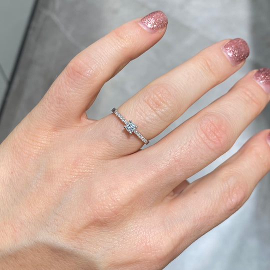 SOLITARIO DIAMANTI SUL GAMBO